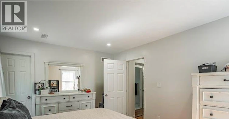312 Coronado Drive, Tecumseh, ON, N8N 2E4 - 23