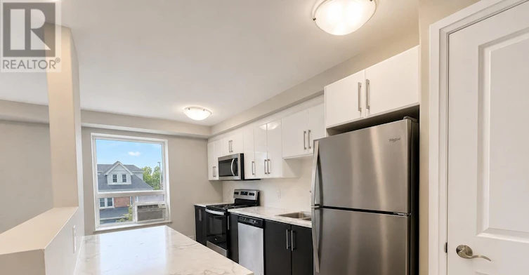 302-99 Church Street, St. Catharines, ON, L2R 3E1 - 3