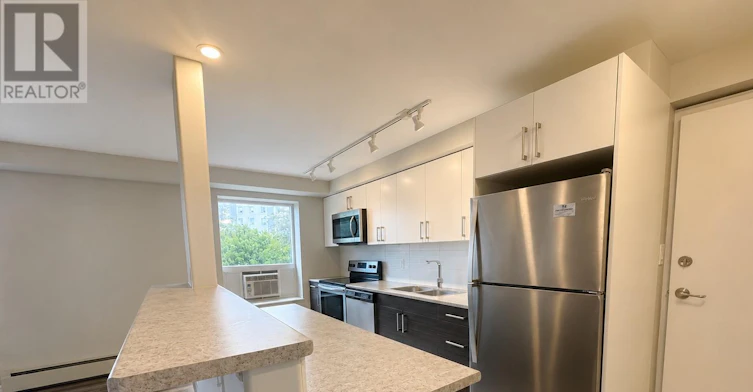 409-99 Church Street, St. Catharines, ON, L2R 3E1 - 2