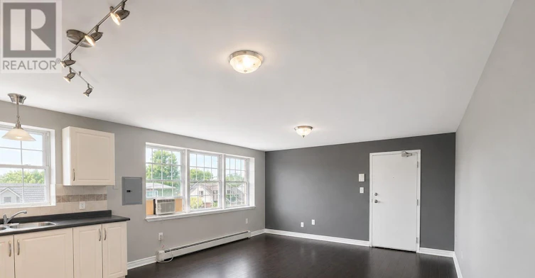 8-143 Westchester Crescent, St. Catharines, ON, L2P 2N8 - 3
