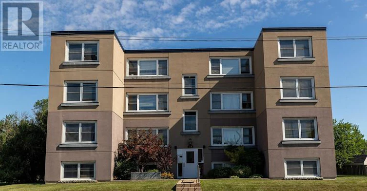 15-139 Westchester Crescent, St. Catharines, ON, L2P 2N8