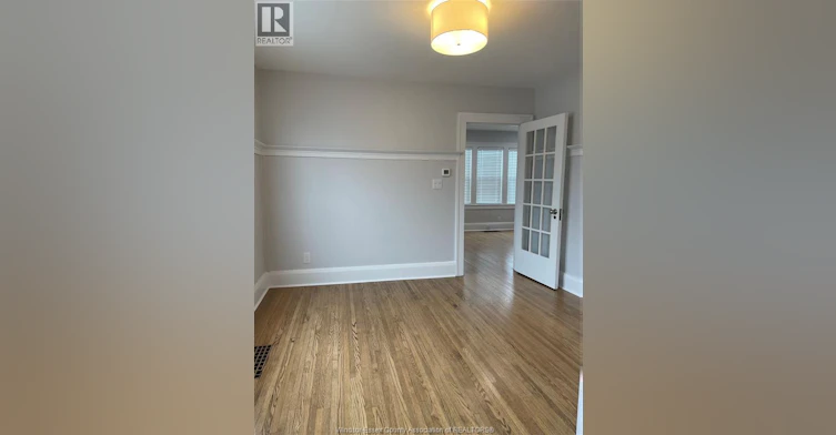 1496/1498 Giles Boulevard East, Windsor, ON, N9A 4H1 - 6