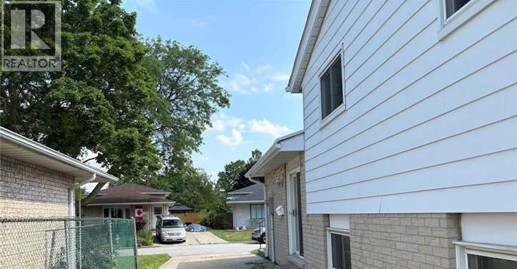 3295 Aurora, Windsor, ON, N8R 1Y9 - 21