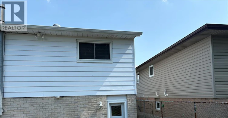 3295 Aurora, Windsor, ON, N8R 1Y9 - 22