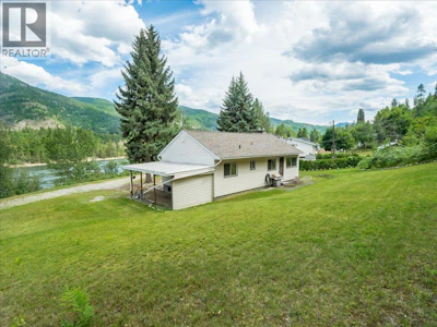 2800 1st Avenue - 3