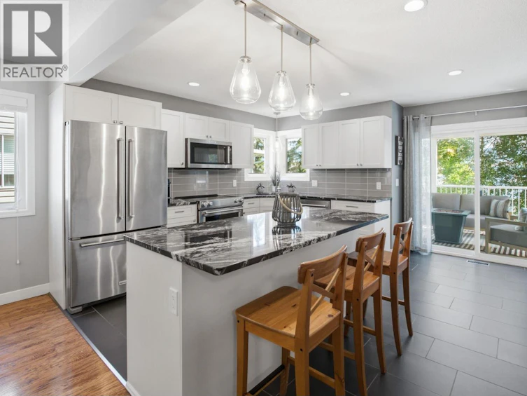 1883 E Millard Court, Kelowna, BC, V1V 1R2 - 9