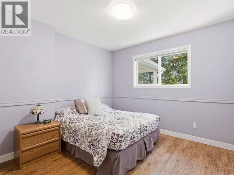 1883 E Millard Court, Kelowna, BC, V1V 1R2 - 21