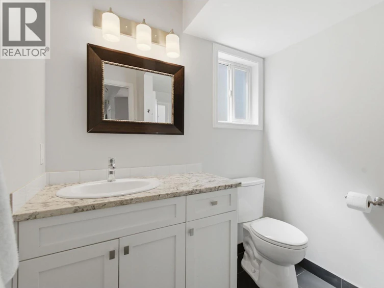 1883 E Millard Court, Kelowna, BC, V1V 1R2 - 35