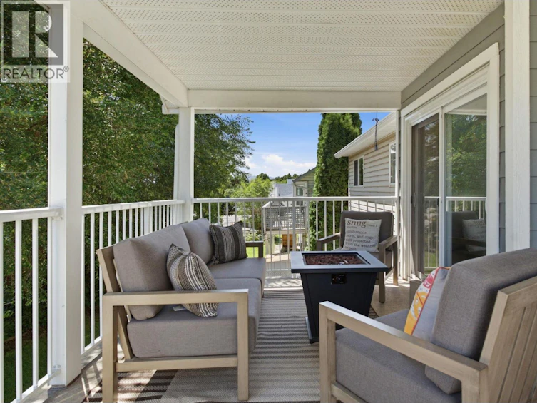 1883 E Millard Court, Kelowna, BC, V1V 1R2 - 16