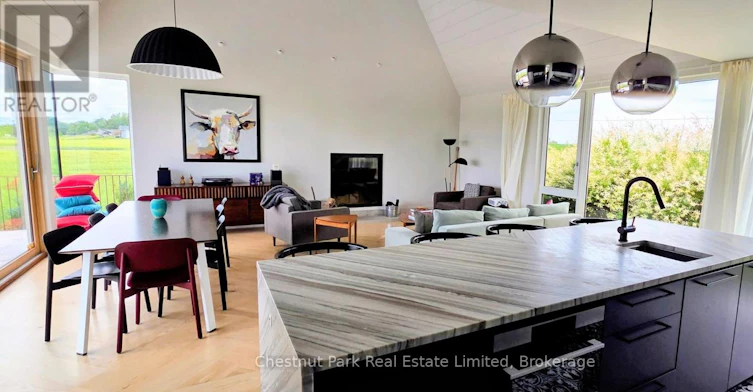 1558 Gilead Road, Prince Edward County, ON, K0K 1G0 - 9