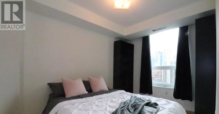 1208-77 Maitland Place, Toronto, ON, M4Y 2V6 - 4