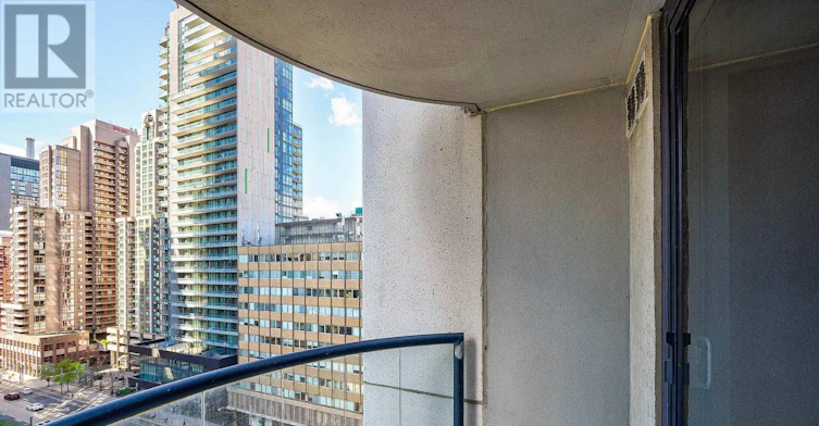 1502-801 Bay Street, Toronto, ON, M5S 1Y9 - 26