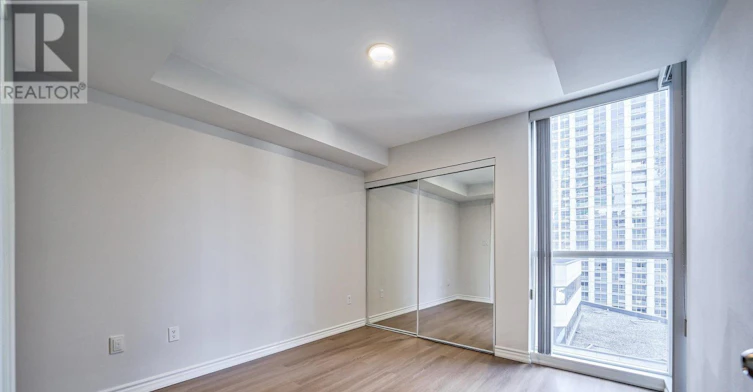 1502-801 Bay Street, Toronto, ON, M5S 1Y9 - 16