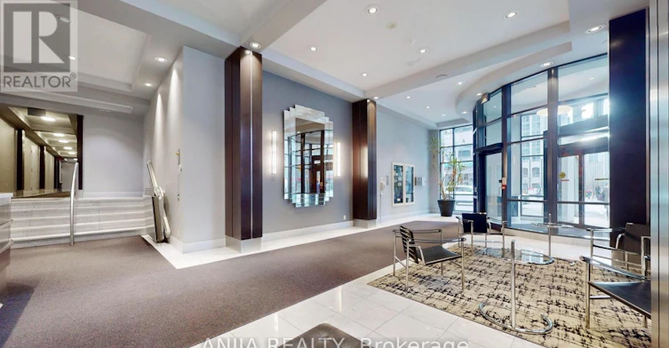 1502-801 Bay Street, Toronto, ON, M5S 1Y9 - 3