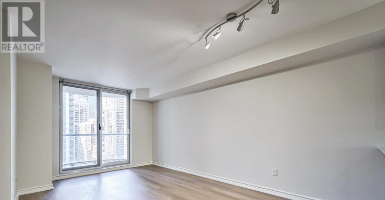 1502-801 Bay Street, Toronto, ON, M5S 1Y9 - 12