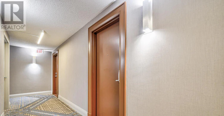 1502-801 Bay Street, Toronto, ON, M5S 1Y9 - 4