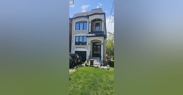 40 B Westbourne Avenue, Toronto, ON, M1L 2Y2