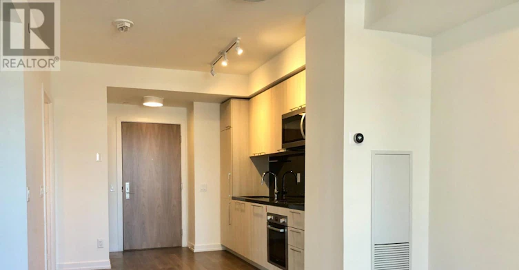 705-1 Grandview Avenue, Markham, ON, L3T 0G7 - 2