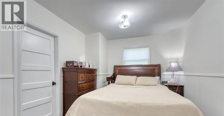 4062 Roseland Drive East, Windsor, ON, N9G 1Y4 - 24