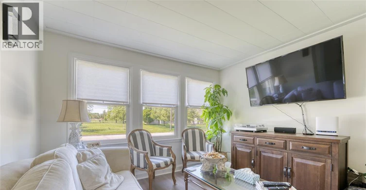 4062 Roseland Drive East, Windsor, ON, N9G 1Y4 - 6