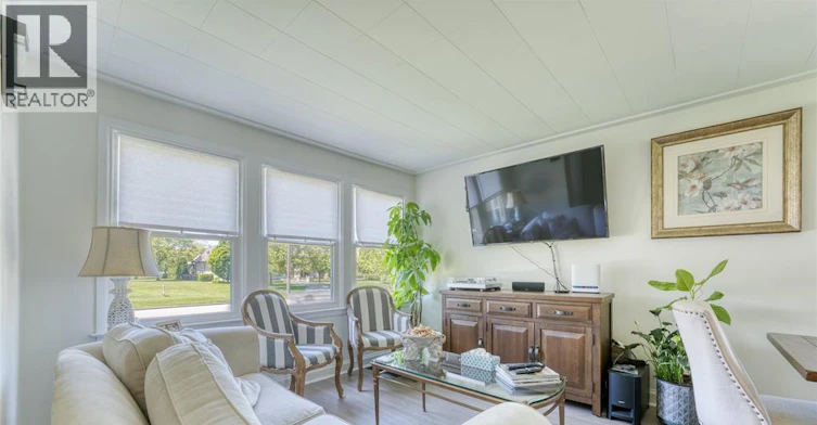 4062 Roseland Drive East, Windsor, ON, N9G 1Y4 - 5