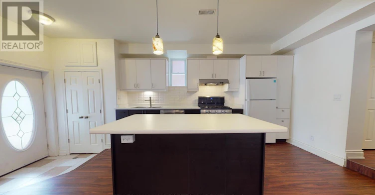 5-546 Eglinton Avenue E, Toronto, ON, M4P 1N9 - 11