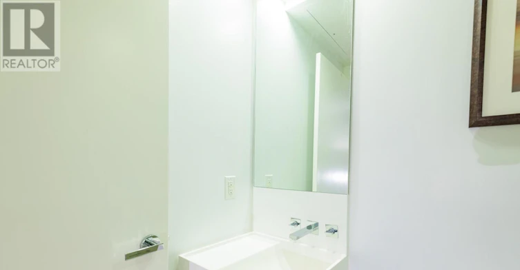 1708-1 Bloor Street E, Toronto, ON, M4W 0A8 - 23
