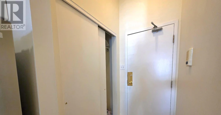3/MAIN-11 Beaconsfield Avenue, Toronto, ON, M6J 3J1 - 7