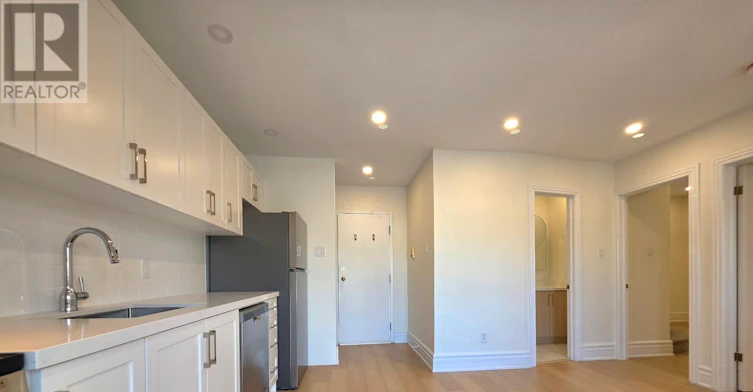5/-2ND Floor 11 Beaconsfield Avenue, Toronto, ON, M6J 3J1 - 9