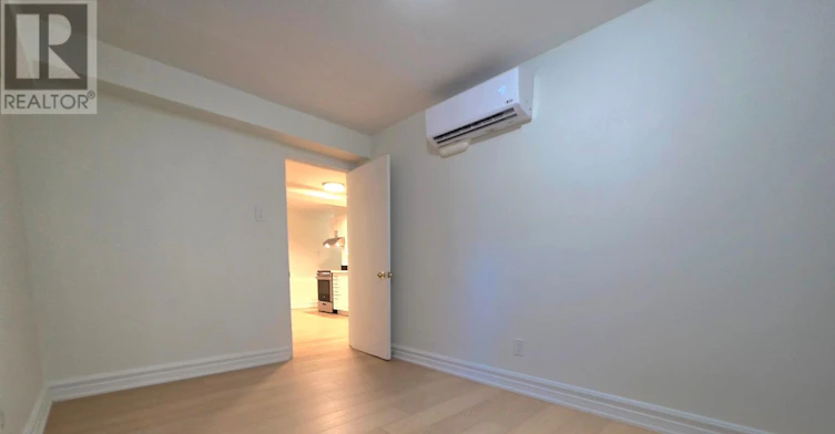 1/BSMNT-11 Beaconsfield Avenue, Toronto, ON, M6J 3J1 - 16