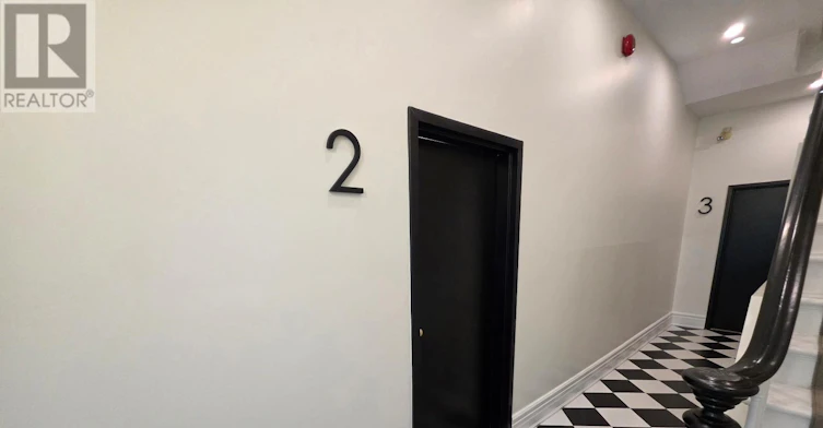 2/MAIN & BSMNT-11 Beaconsfield Avenue, Toronto, ON, M6J 3J1 - 6