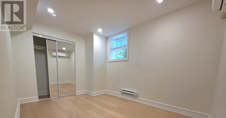 2/MAIN & BSMNT-11 Beaconsfield Avenue, Toronto, ON, M6J 3J1 - 23