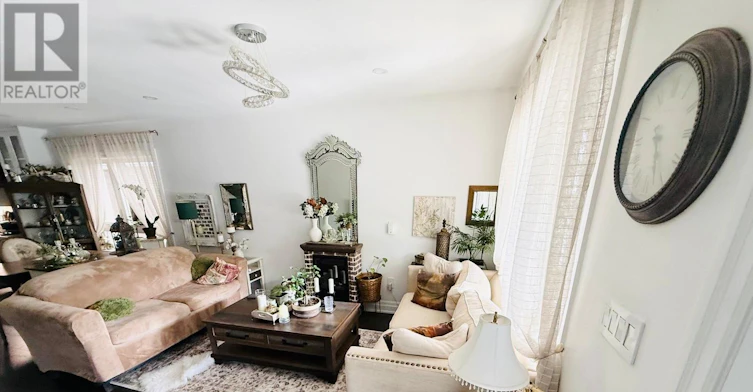 MAIN & UPPER-383 Coxwell Avenue, Toronto, ON, M4L 3B8 - 33