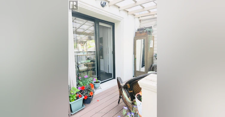 MAIN & UPPER-383 Coxwell Avenue, Toronto, ON, M4L 3B8 - 13
