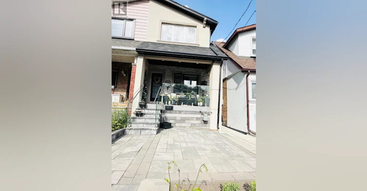 MAIN & UPPER-383 Coxwell Avenue, Toronto, ON, M4L 3B8 - 16