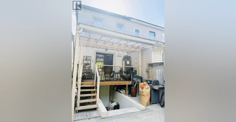 MAIN & UPPER-383 Coxwell Avenue, Toronto, ON, M4L 3B8 - 25