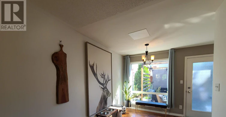 5556 Thorn Lane, Burlington, ON, L7L 6V9 - 9