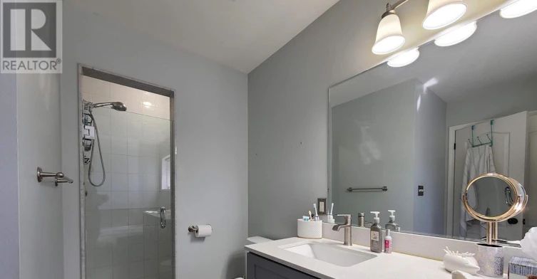 5556 Thorn Lane, Burlington, ON, L7L 6V9 - 16