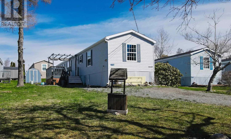 236 Uniacke Road South