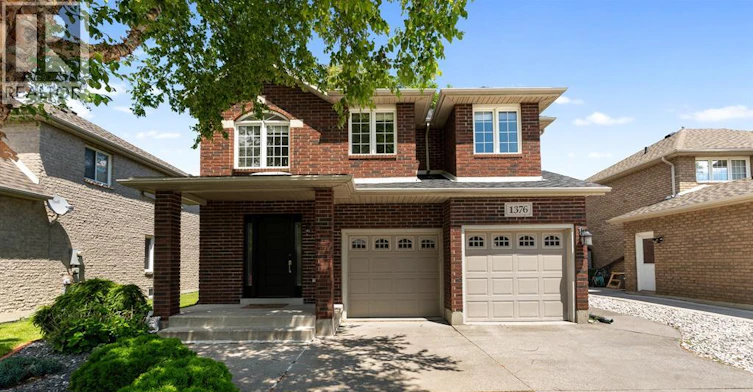 1376 Lakeview Avenue, Windsor, ON, N8P 1K7