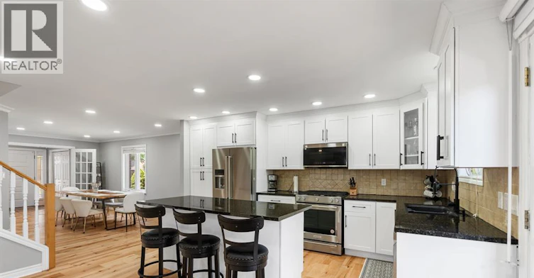 1376 Lakeview Avenue, Windsor, ON, N8P 1K7 - 13