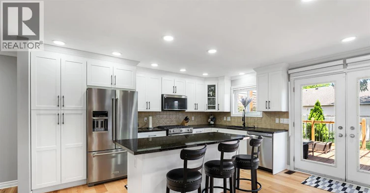 1376 Lakeview Avenue, Windsor, ON, N8P 1K7 - 12