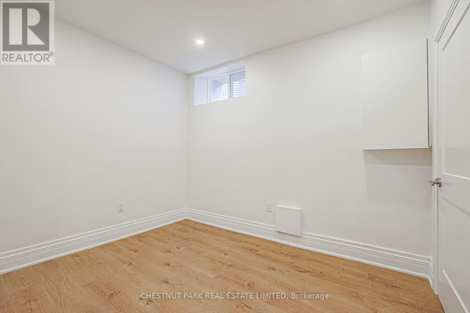 LOWER-253 Pape Avenue, Toronto, ON, M4M 2W4 - 8