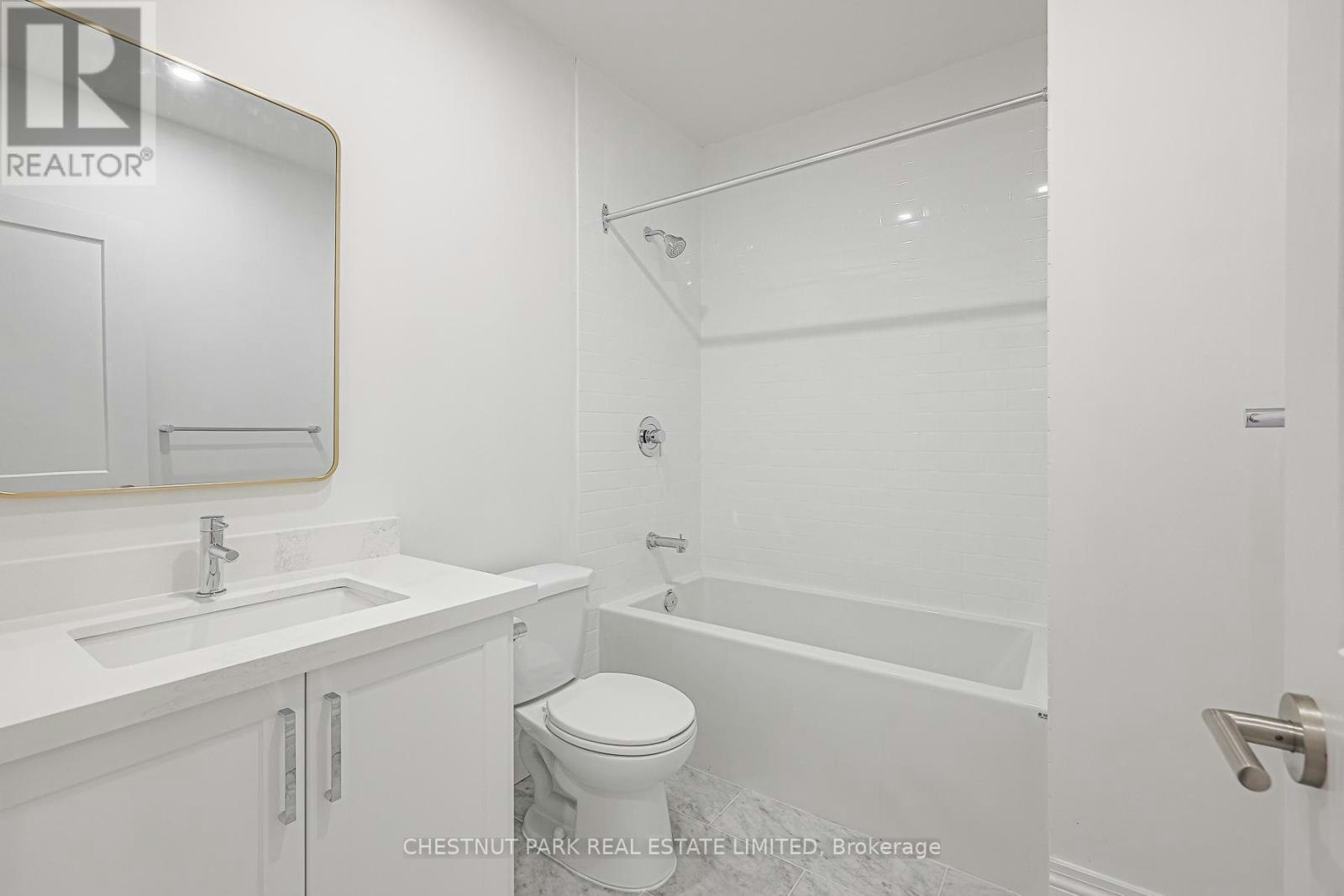 LOWER-253 Pape Avenue, Toronto, ON, M4M 2W4 - 11