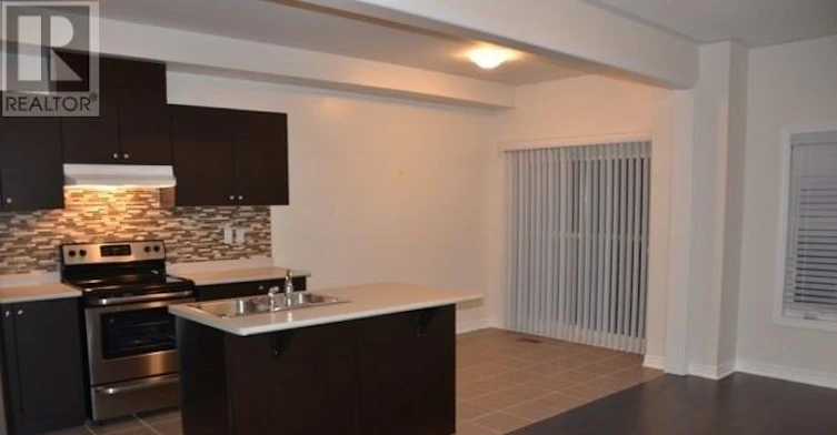 28 Black Locust Drive, Markham, ON, L6E 0P8 - 2