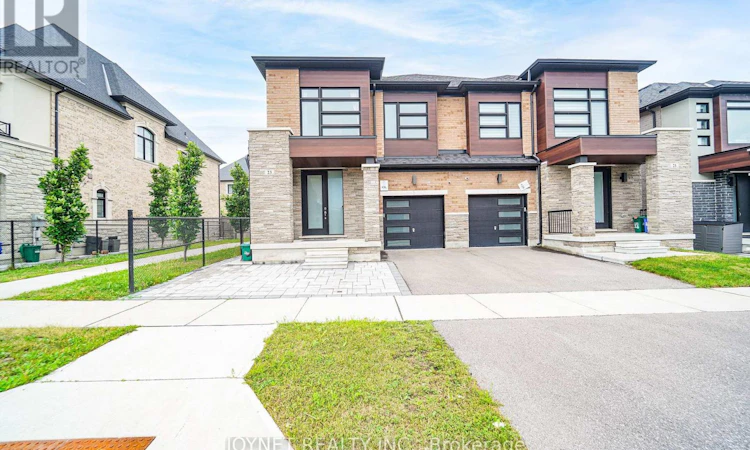 23 Mallery Street