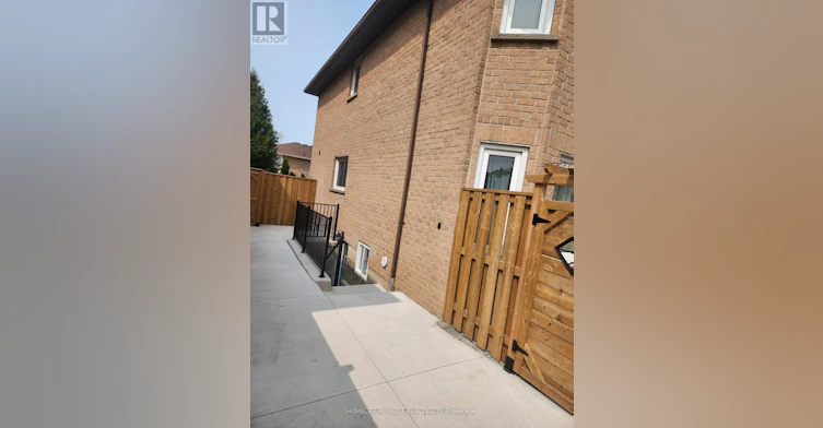 137 Sunforest Drive, Brampton, ON, L6Z 4B2 - 10