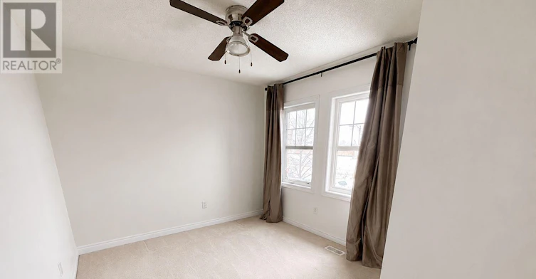 284 Duncan Lane, Milton, ON, L9T 7A8 - 3