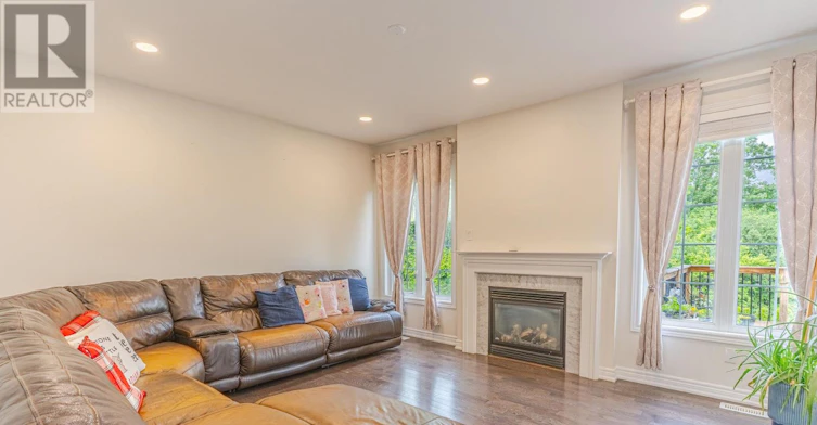 8 Teaberry Terrace, Brampton, ON, L6Y 0Y1 - 11