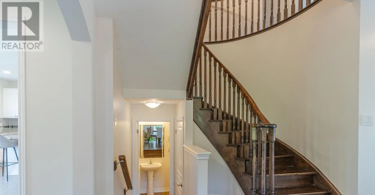 8 Teaberry Terrace, Brampton, ON, L6Y 0Y1 - 9